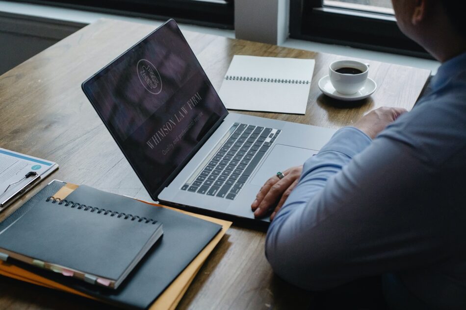 Social Media Advertising: Maximizing Your ROI